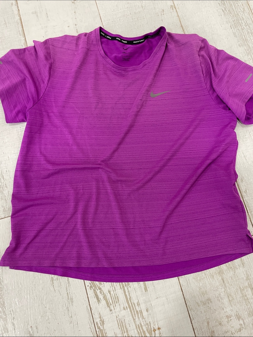 Nike run large shirt